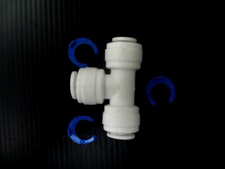 3 ทาง (3/8"OD-1/4"OD-3/8"OD) Plastic สวมเร็ว Speed Fit 50 Pcs.