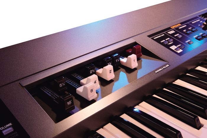 Roland VR-700 Combo Organ