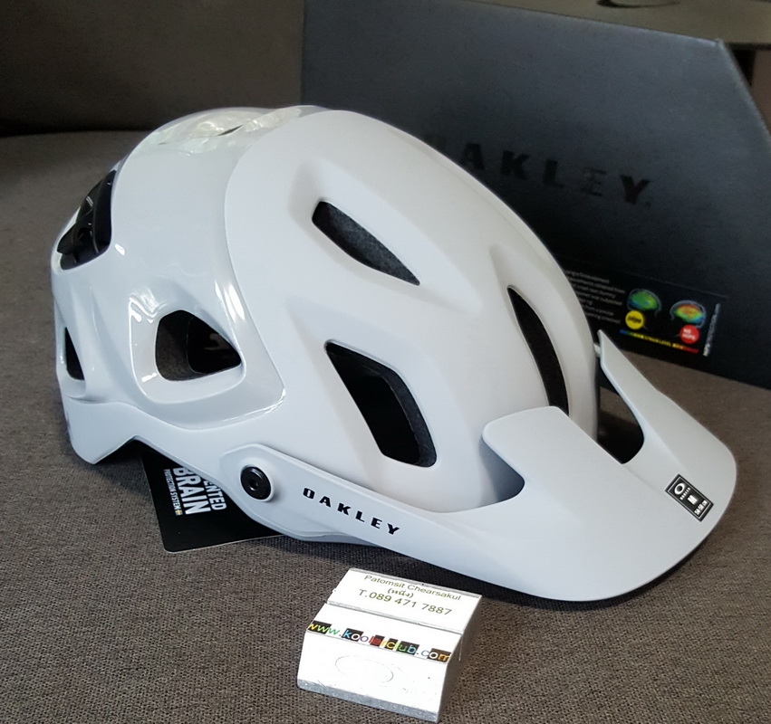 หมวกจักรยาน OAKLEY DRT5 HELMET Grey 99479 Size M