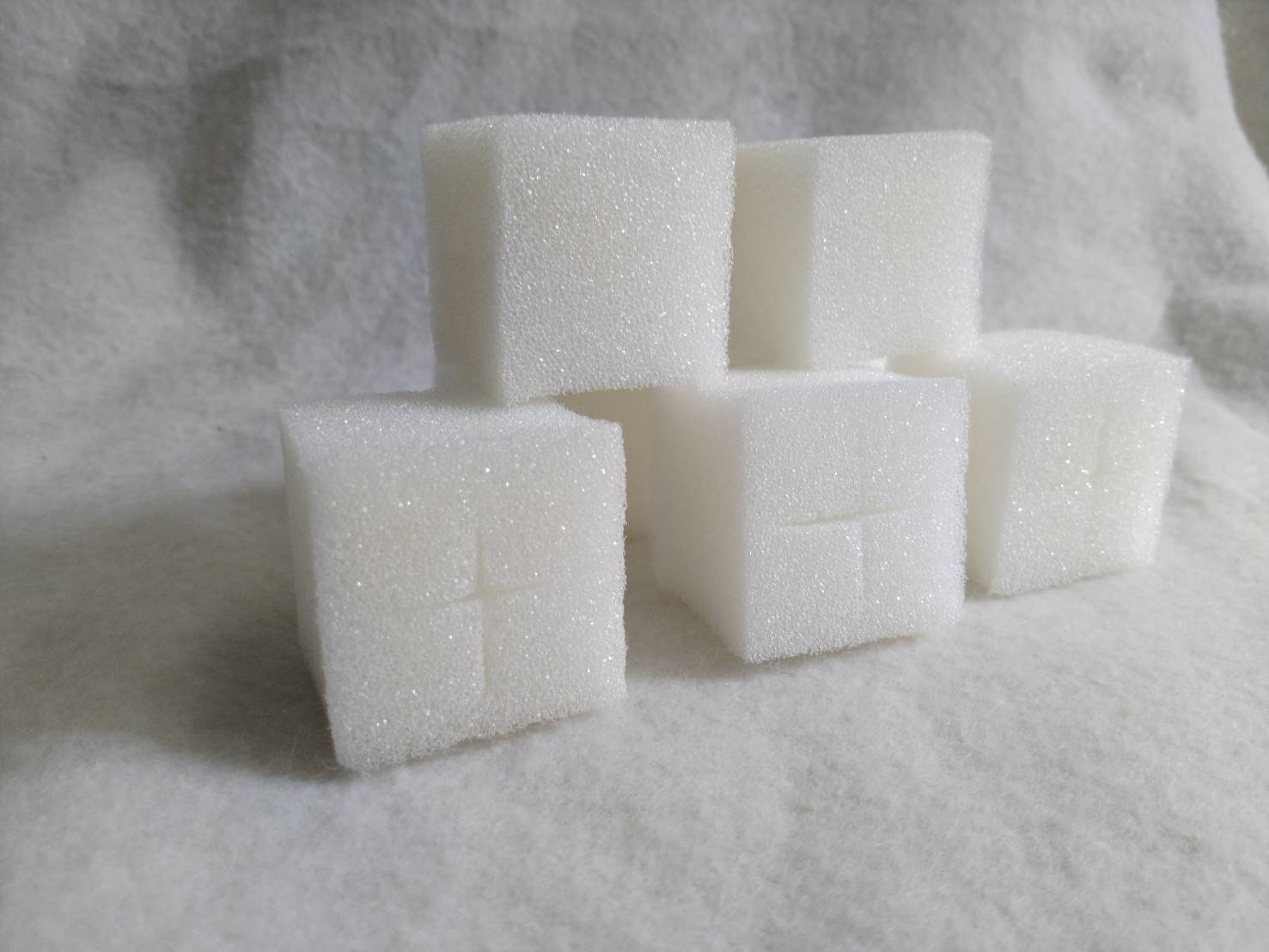 ฟองน้ำก้อนใหญ่เนื้อละเอียด รุ่น G8 ขนาด1.5*1.5 สูง 1.5 นิ้ว 10 แผ่น