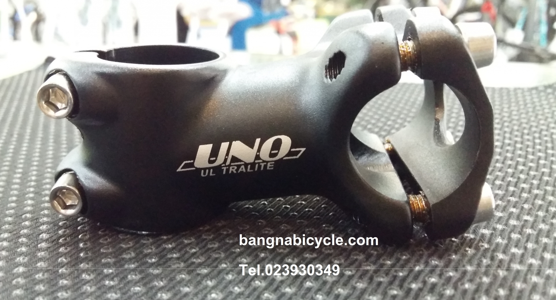 สเต็มไม่โอเว่อร์ UNO สีดำ/เงิน 55mm