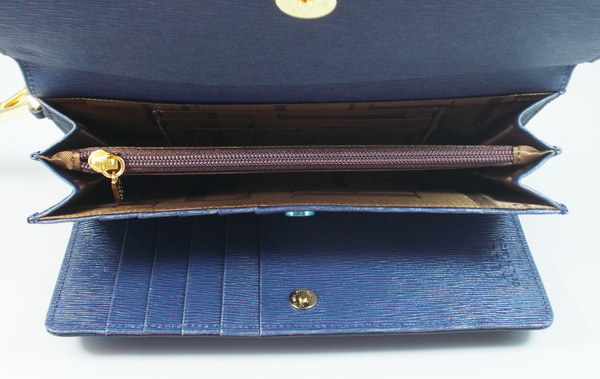 กระเป๋าสตางค์ ELLEกรมท่า ใหม่ แท้