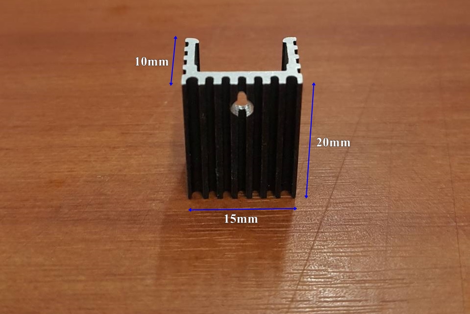 HeatSink สีดำ 10x15x20 mm