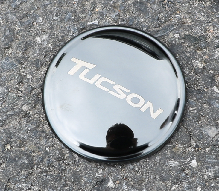 Hyundai CRETA ฮุนได เครต้า สติกเกอร์เรซิน sticker rasin ติดดุมล้อ ทั้งหมด 4 ชิ้น