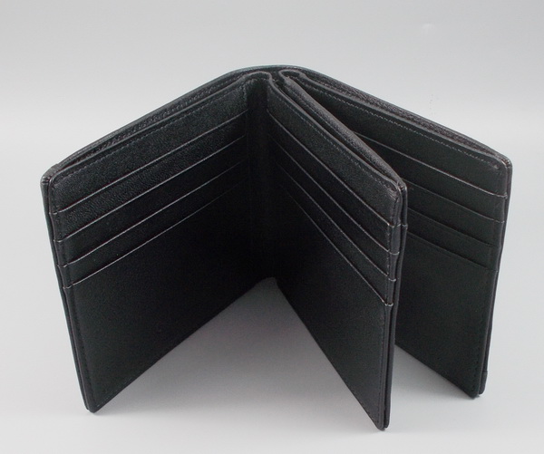 กระเป่าสตางค์ Guy Laroche ดำ ใหม่ แท้