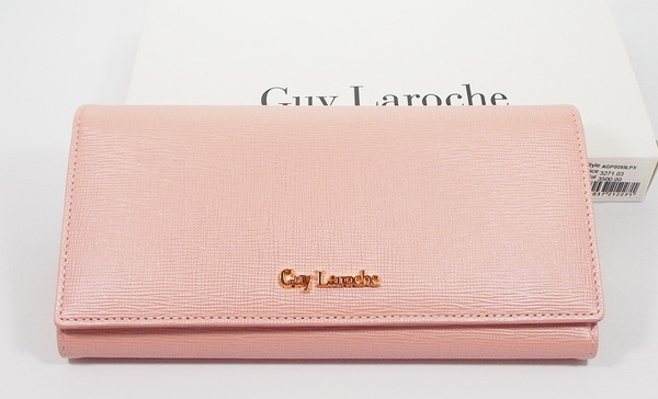 กระเป๋าสตางค์ Guy Laroche พีชเมทาลิก ใหม่ แท้