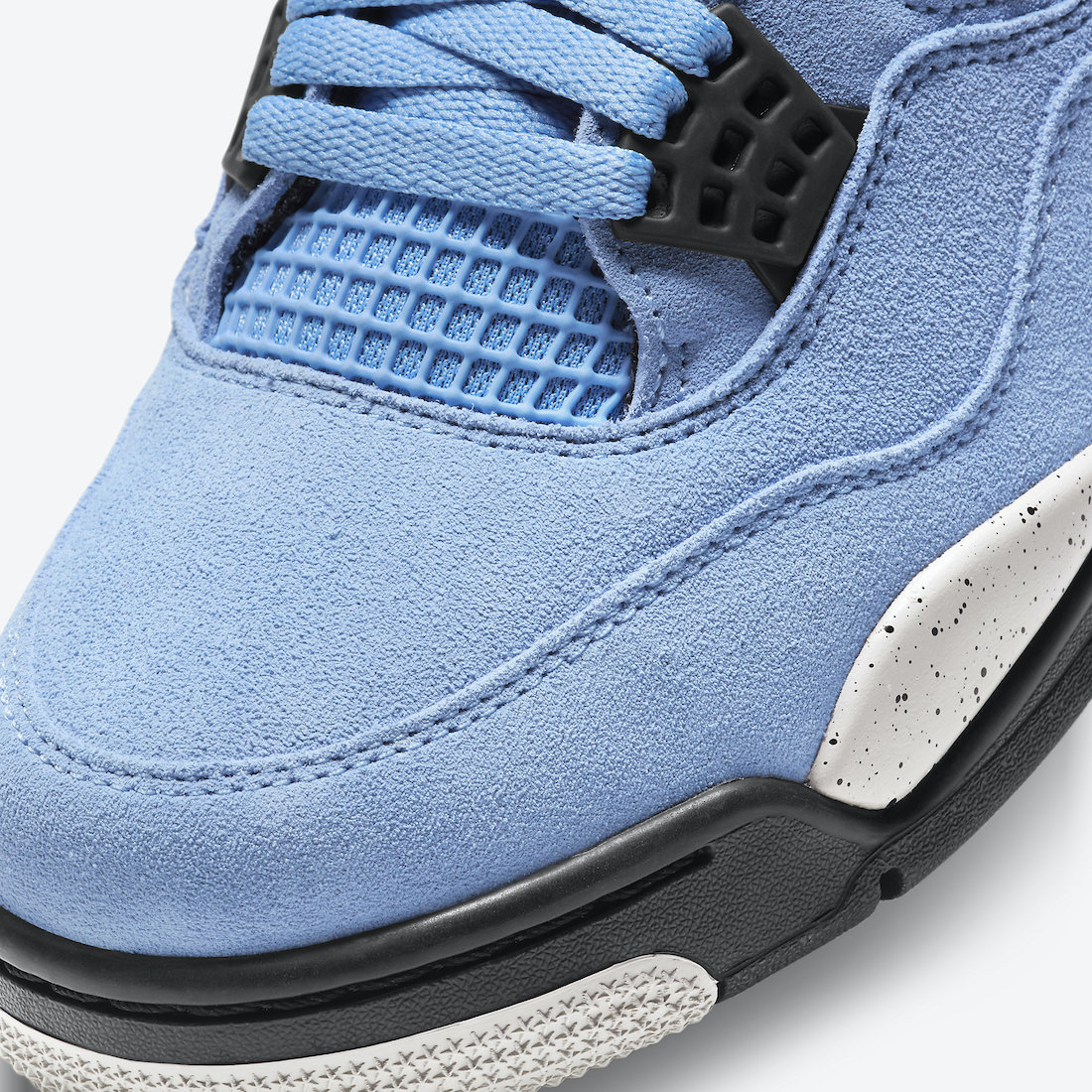Nike Air Jordan 4 “University Blue”