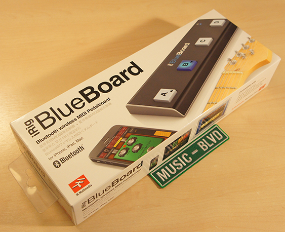 IK Multimedia iRig BlueBoard Bluetooth MIDI Pedalboard