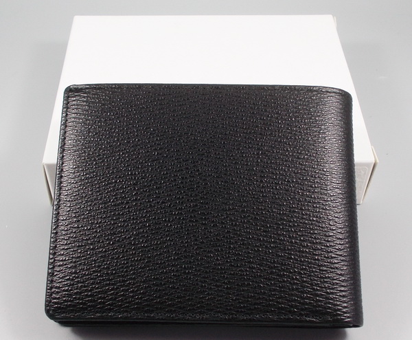 กระเป๋าสตางค์ Guy Laroche ดำ ใหม่ แท้