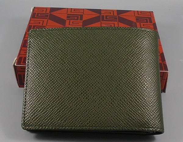 กระเป๋าสตางค์ Guy Laroche เขียวทหาร ใหม่ แท้