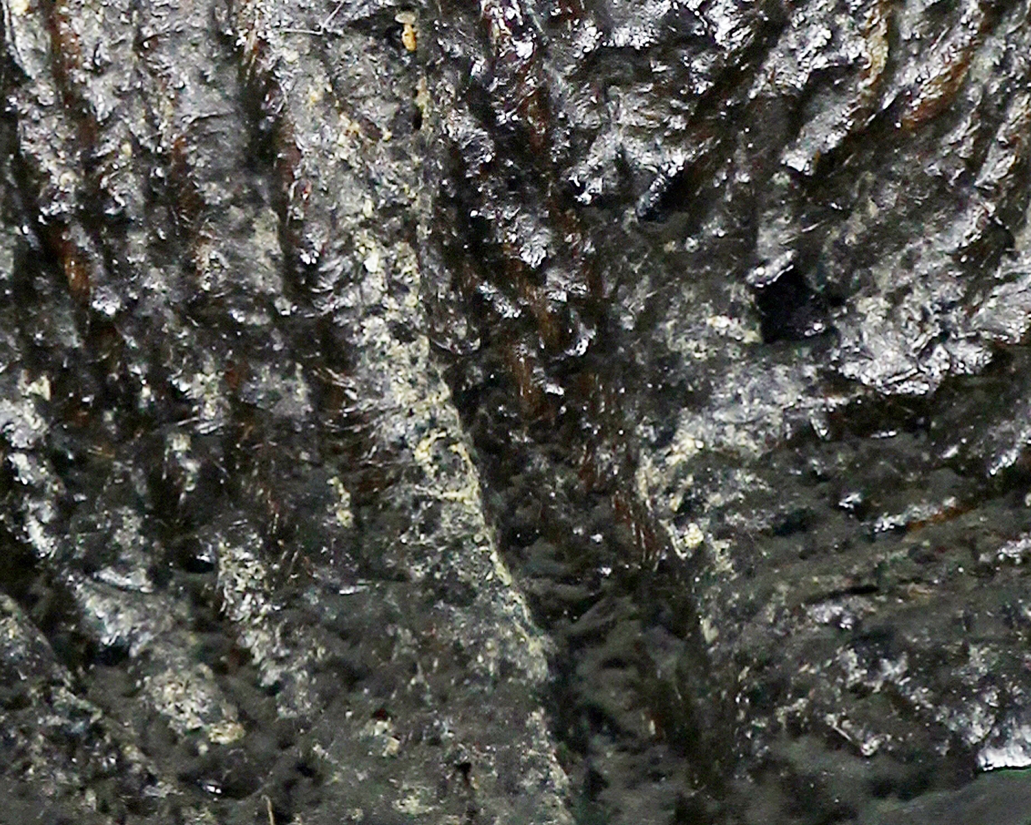 ลูกอมด้ายสายสิญจน์หลวงปู่ยิ้ม วัดหนองบัว จ.กาญจนบุรี