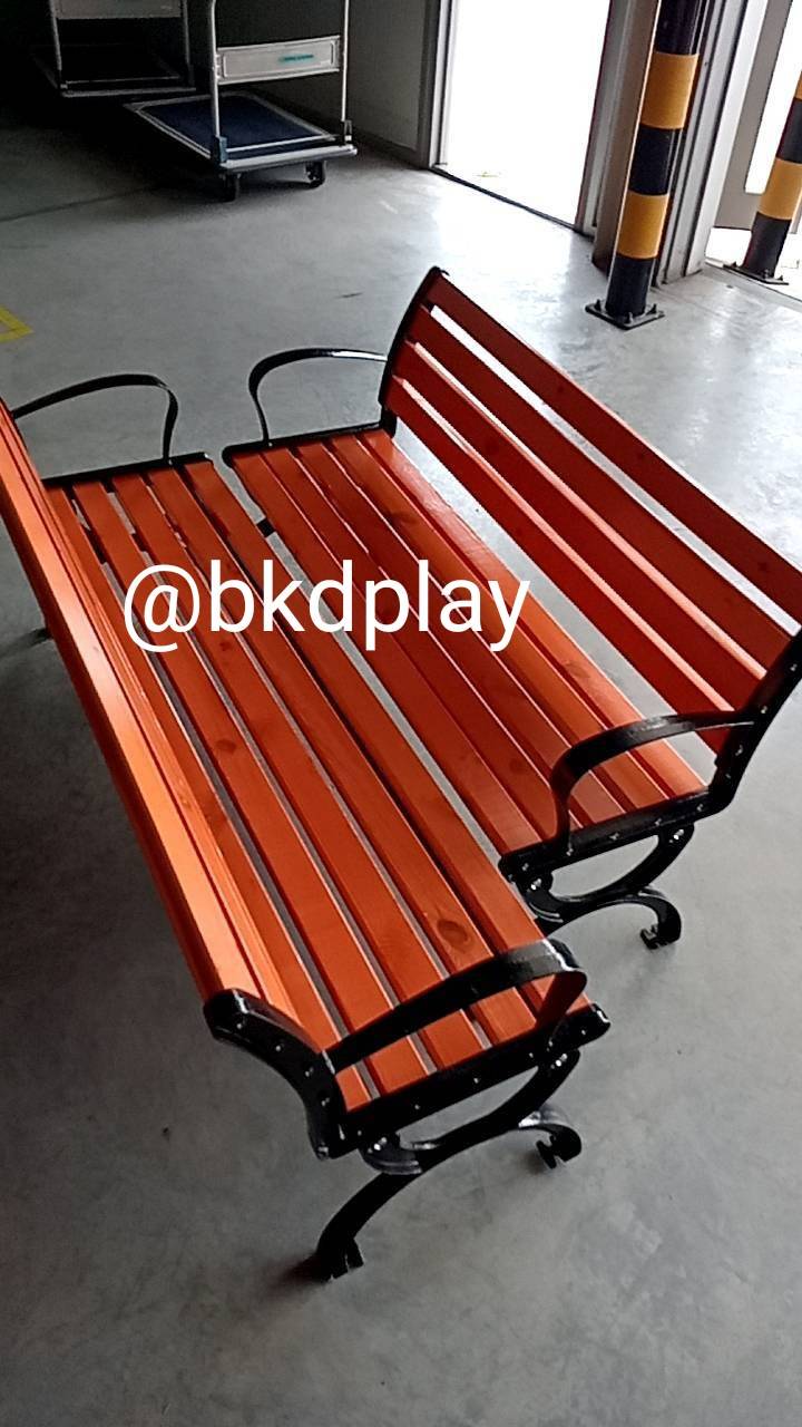 ม้านั่งโครงเหล็ก, ม้านั่งสาธารณะกลางแจ้ง, ม้านั่ง, ม้านั่งสนาม,ขาเหล็ก, งานนำเข้า , พร้อมส่งในไทย