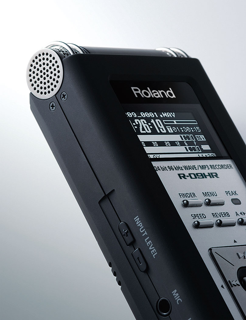 Roland R-09HR High-Resolution WAVE/MP3 Recorder