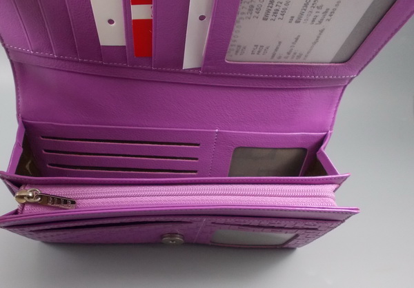 กระเป๋าสตางค์ ELLE ม่วงมะปรางเข้ม ใหม่ แท้