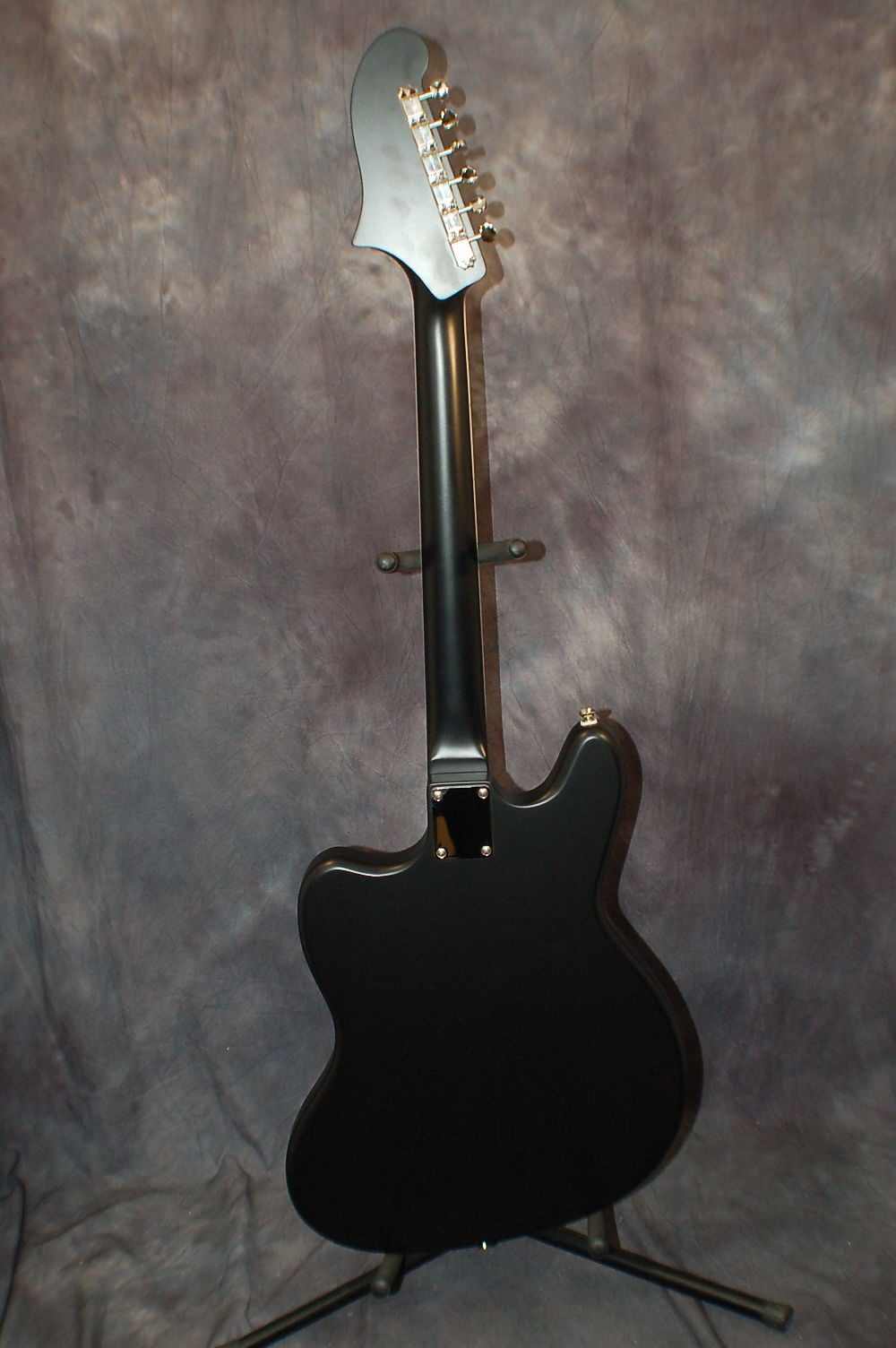 BiLT S.S. Zaftig Lollar Pickups Mastery Bridge Vibrato Black Satin