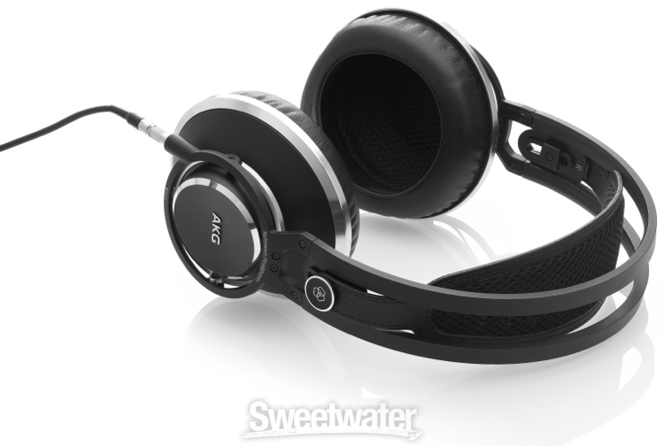 AKG K872 - Closed-Back Master Reference Headphones