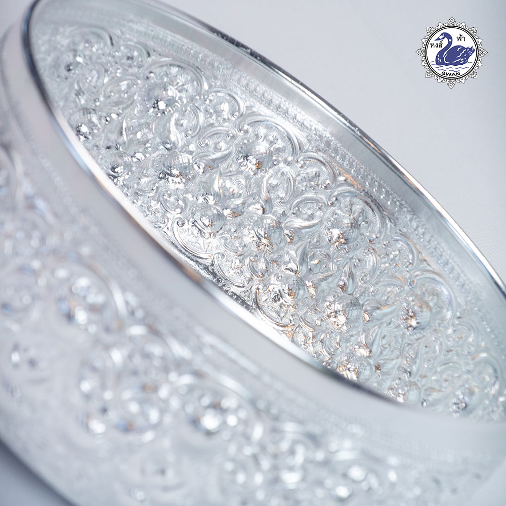 Aluminum Sliver Water Bowl with Sunshine Design 24 cm.