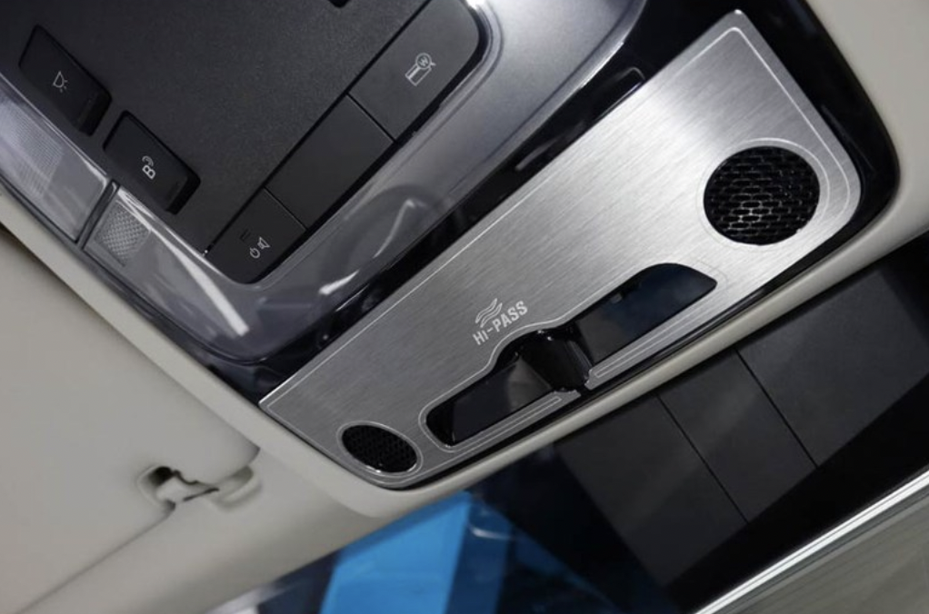 ครอบแผงควบคุมเพดานด้านหน้ารถ Hyundai STARIA