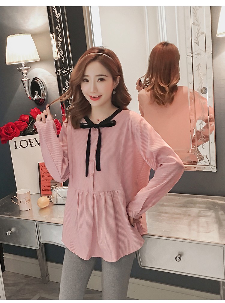 ชุดเซ็ต เสื้อแขนยาวสีแดงอมชมพู กระดุมหน้าแกะได้ + กางเกงเลกกิ้งขายาวสีเทา เอวปรับได้ ใส่สบาย น่ารักมากๆค่ะ