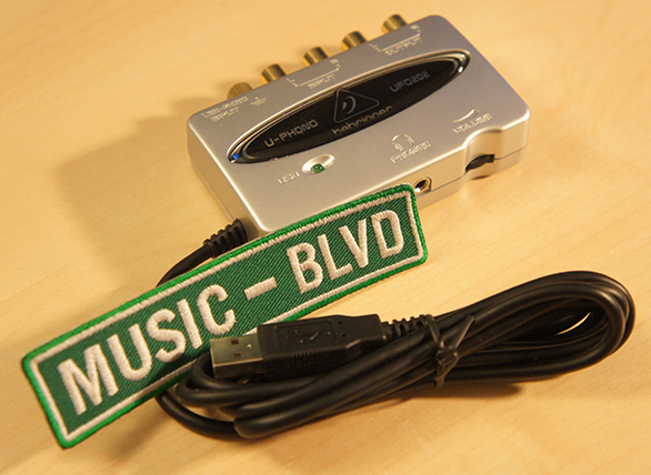 Behringer U-Phono UFO202 USB Audio Interface with Phono Preamp
