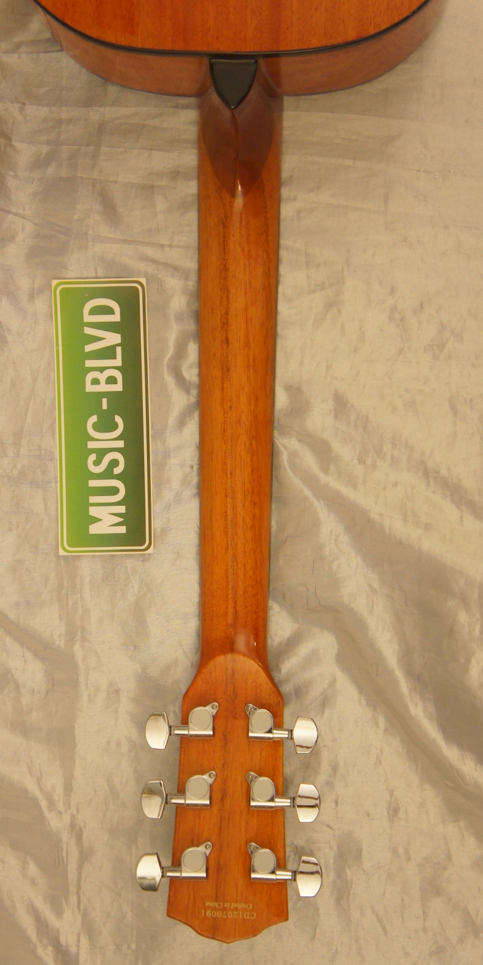 Fender FR-50 Resonator Guitar Sunburst