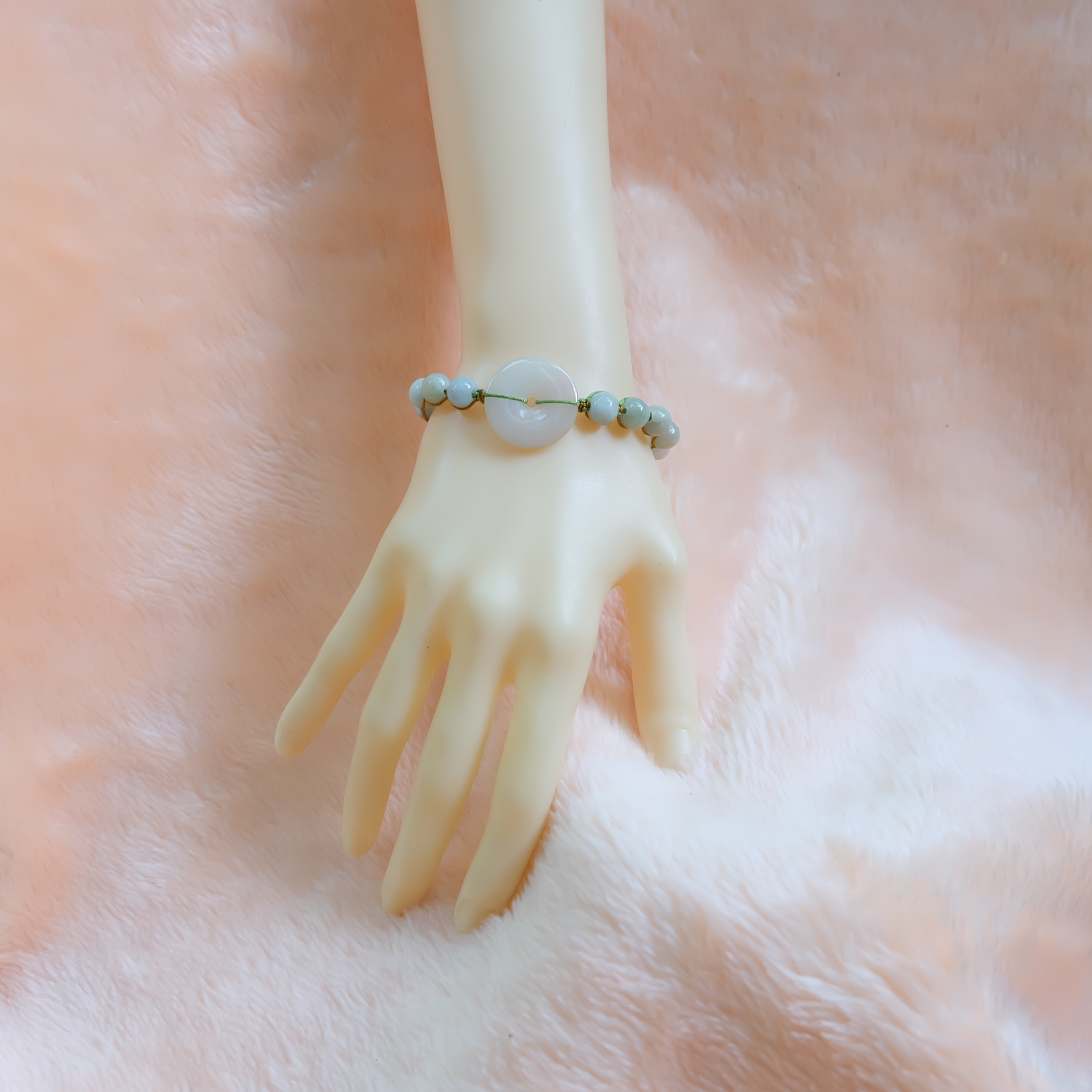 สร้อยข้อมือเชือกถัก ลูกปัดหยกแท้ หยกสีขาว หยกพม่า หยกเจไดต์