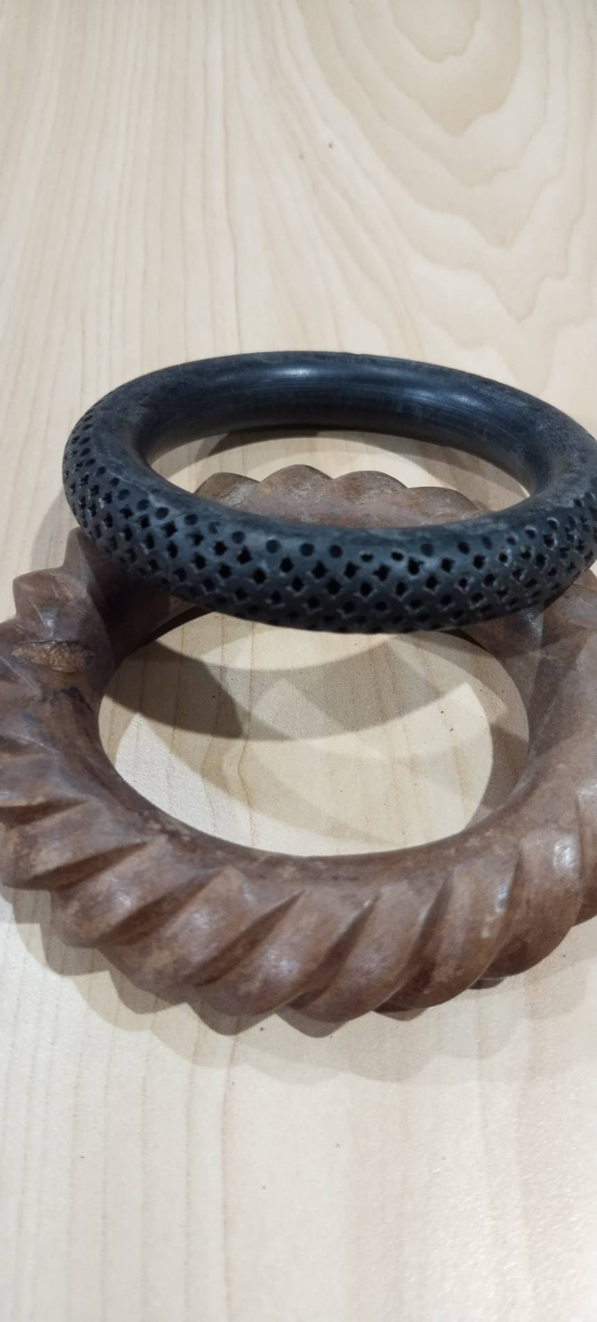 กำไลแขนงานไม้ คละแบบคละลาย ราคาส่ง