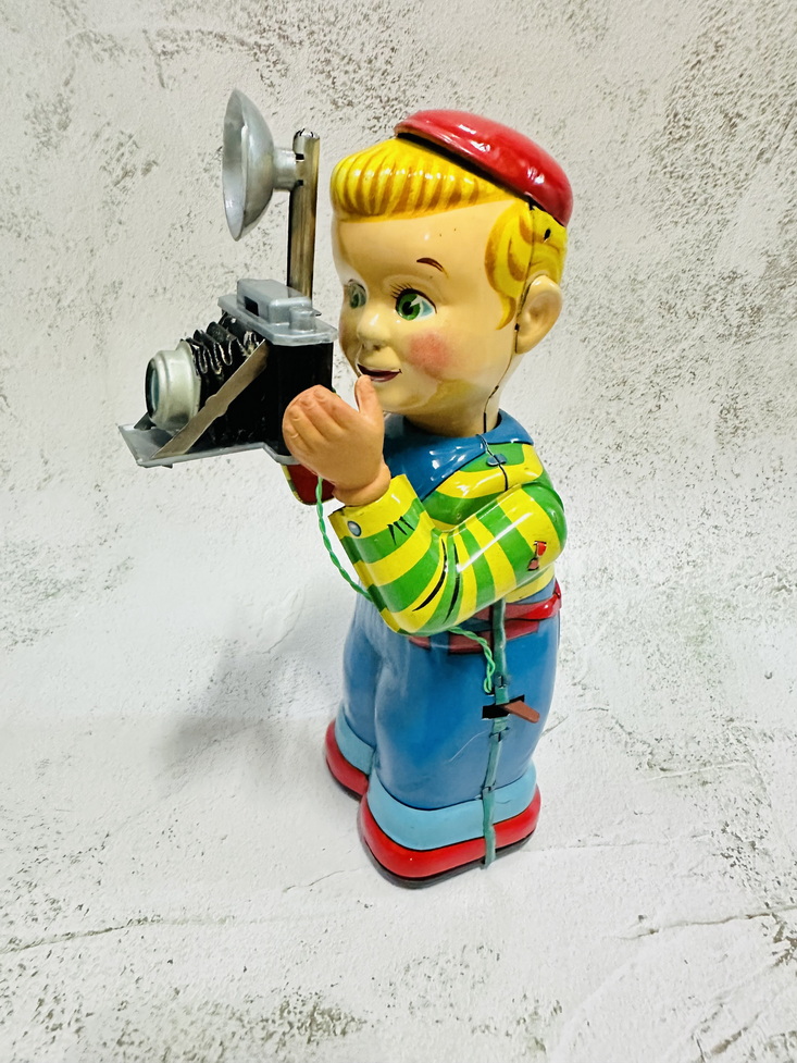 50s Nomura Shutter Bug Camera Boy Vintage Tin Toy