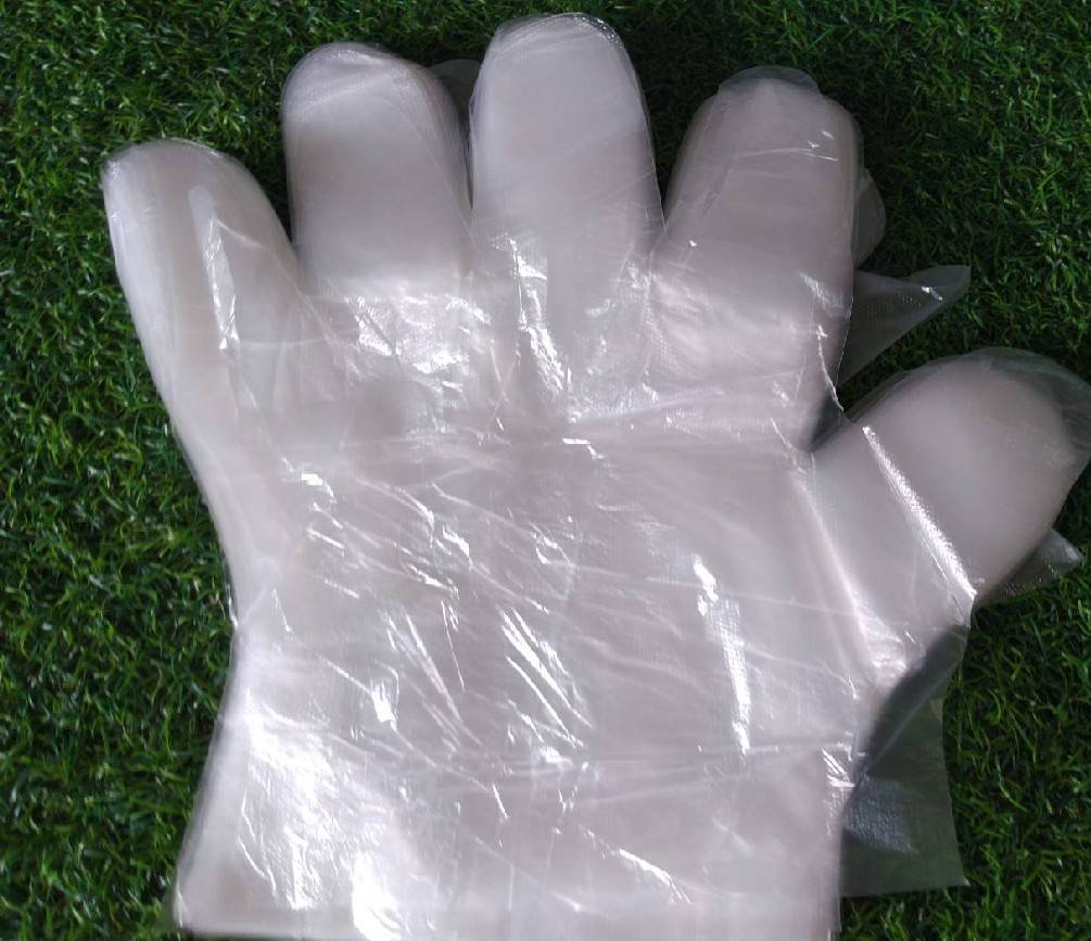 ถุงมือพลาสติก 100 ชิ้น/แพ็ค จำนวน 1 แพ็ค