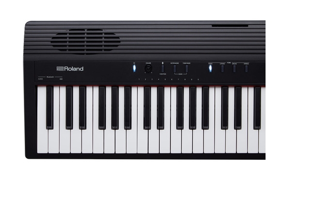 Roland GO PIANO88 88-Note Digital Piano with Onboard Bluetooth Speakers