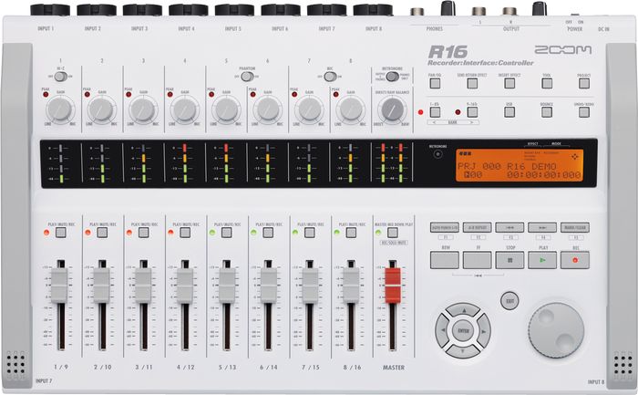 Zoom R16 Multitrack Mobile Production Studio