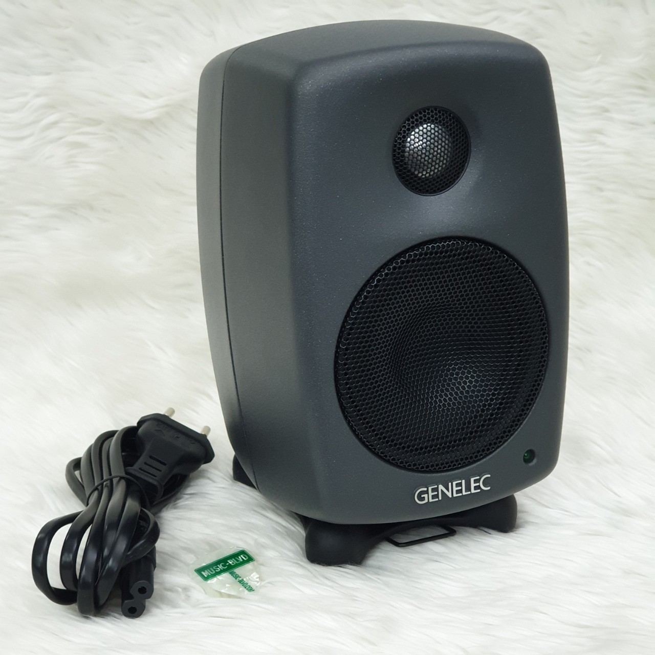 Genelec 8010A 3 inch Powered Studio Monitor (single)