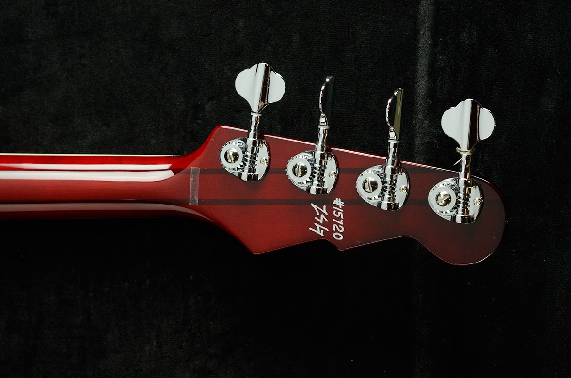 Reverend Thundergun Bass - Wine Red