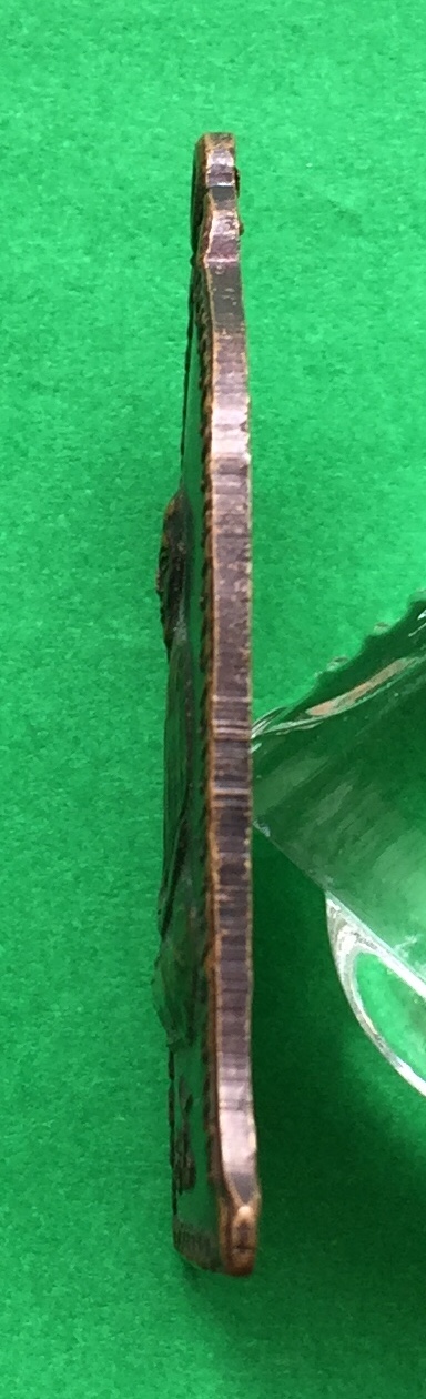 เหรียญ ศิริมงคล หลวงพ่อเกษม เขมโก สำนักสุสานไตรลักษณ์ จ.ลำปาง ปี๒๕๑๖ เนื้อทองแดงรมดำ พระแท้สวย สนใจโทรสอบถามที่ 0619783836.. 0805587175 ส่งEMSในประเทศฟรีคะ