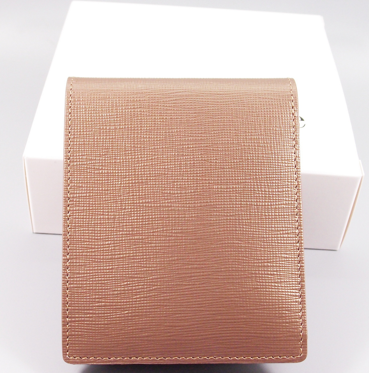 กระเป๋าสตางค์ Guy Laroche กาแฟเมทาลิก ใหม่ แท้