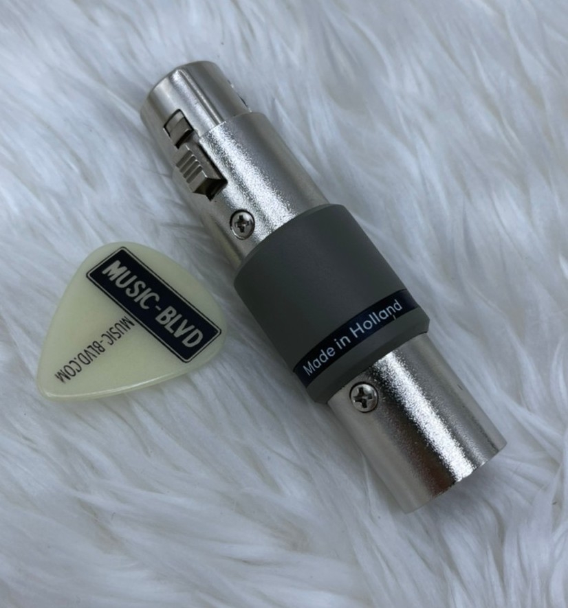 TRITON AUDIO FETHEAD PHANTOM MIC PREAMP for Condenser Microphones.