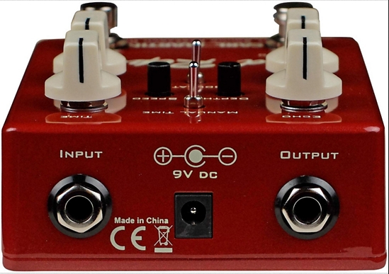 Carl Martin Red Repeat Delay Echo with Tap Tempo Pedal