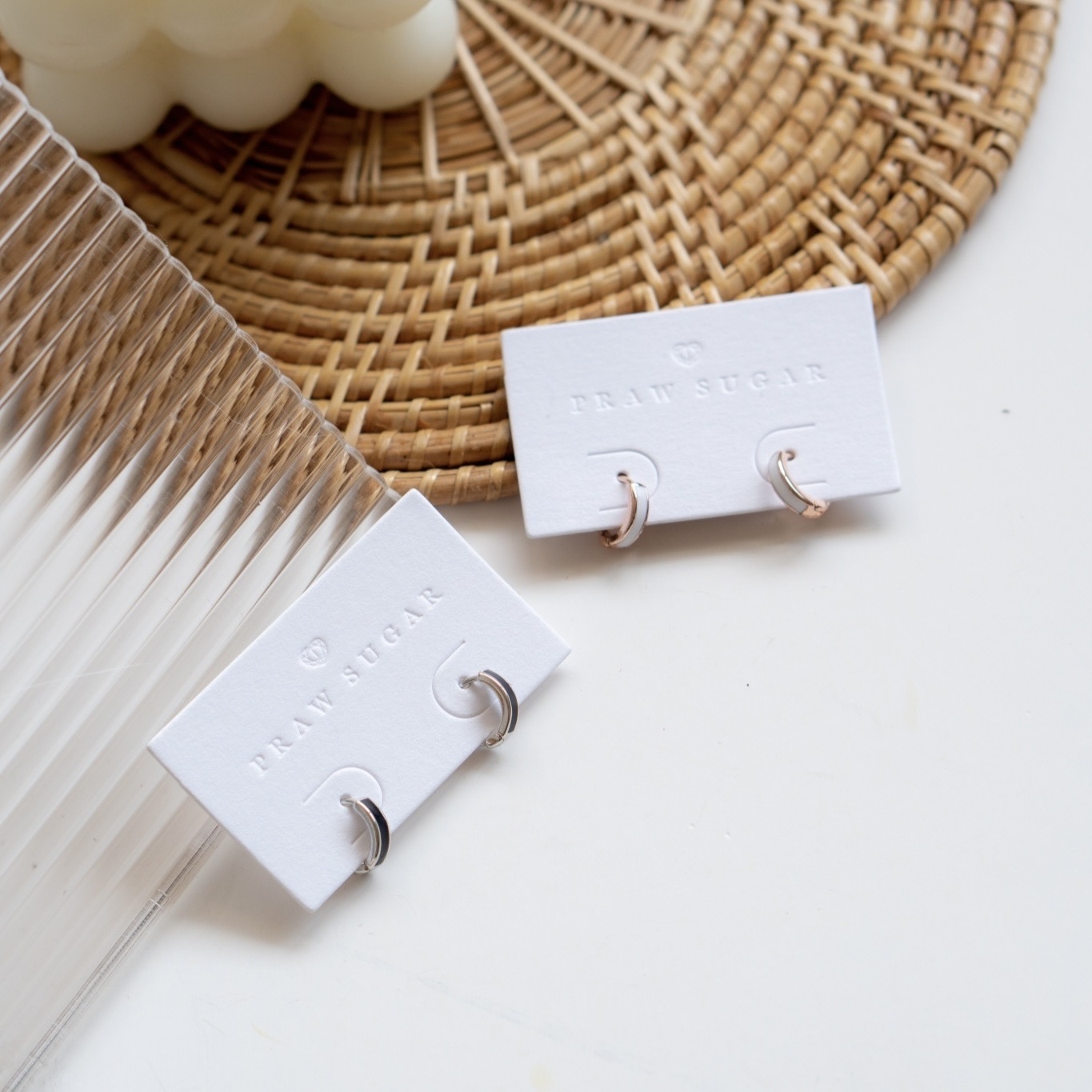 Mini Plain Hoop Earrings - ต่างหูห่วงเกลี้ยงขนาดเล็ก (มี 2 สี)