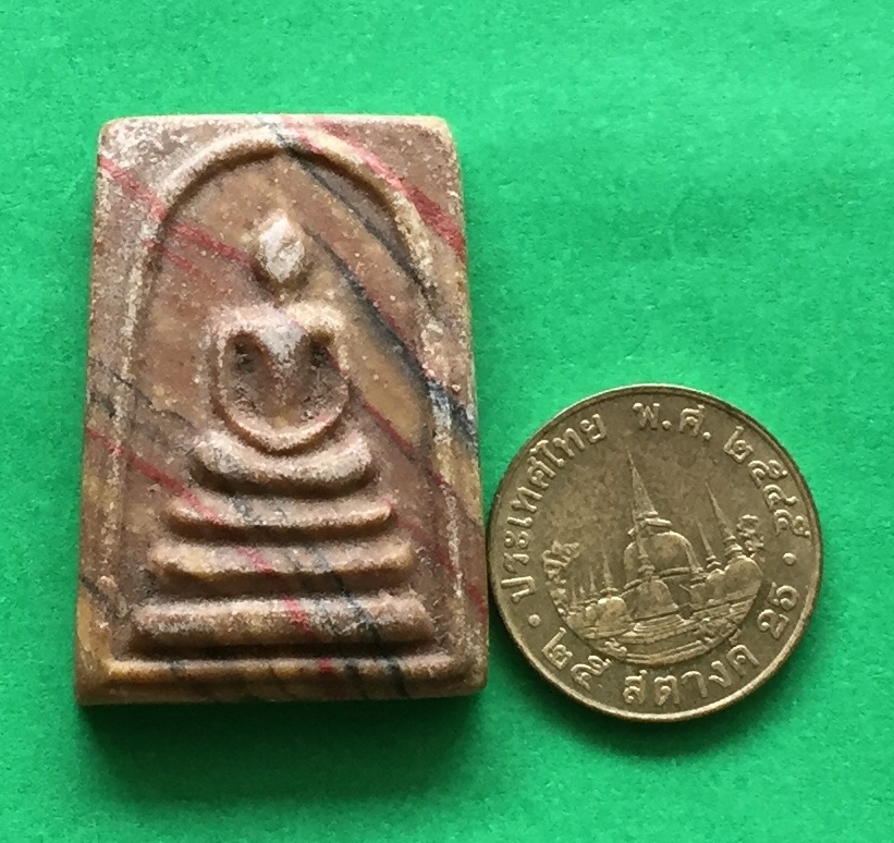 พระพิมพ์ สมเด็จ คะแนน หลวงปู่ทิม วัดละหารใร่ ออกวัดบ่อวิน จ.ชลบุรี ปี ๒๕๑๗ หลังยันต์ เนื้อผงพุทธคุณผสม ออกเป็นสายรุ้ง พระแท้สวย สนใจโทรสอบถามที่ 0619783836.. 0805587175 ส่งEMSในประเทศฟรีคะ