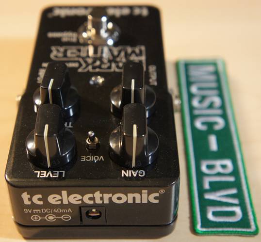 TC Electronic Dark Matter Distortion Guitar Effects Pedal