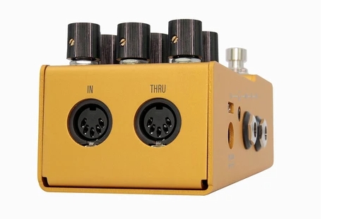 Walrus Audio MAKO Series ACS1 Amp and Cab Simulator