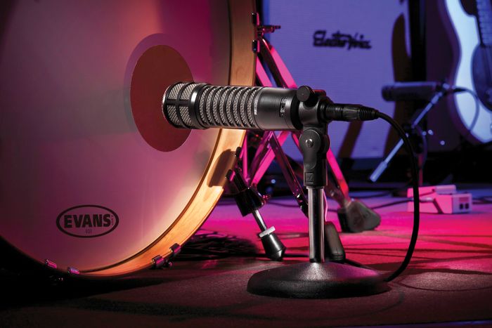 Electro-Voice RE320 Voice & Instrument Mic w Kick Drum Switch