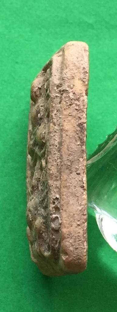 พระผง หลวงพ่อปาน วัดบางนมโค พิมพ์ทรงครุฑใหญ่ ออกกรุวัดคู้สลอด จ.อยุธยา เนื้อผงพุทธคุณผสม พระแท้สวย สนใจโทรสอบถามที่ 0619783836.. 0805587175 ส่งEMSในประเทศฟรีคะ