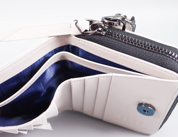 กระเป๋าสตางค์ ELLE เทาเบจ ใหม่ แท้