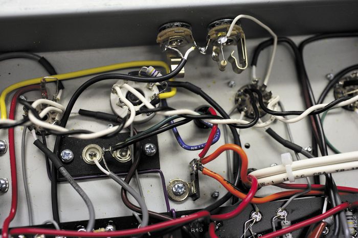 Fender Vibro-King Custom 60W 3x10 Tube Guitar Combo Amp (Black)