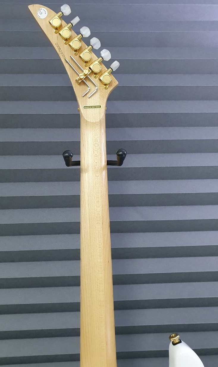 Kramer Jersey Star Electric Guitar Antique White