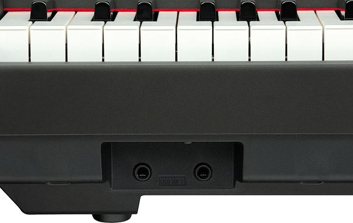 Yamaha P-85 Contemporary Digital Piano