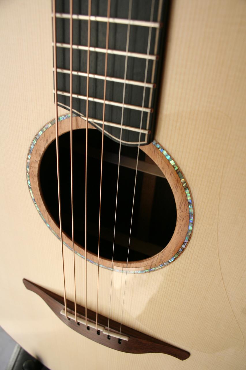 Lowden F50 Alpine Spruce and Madagsacar Rosewood - Koa Bevel