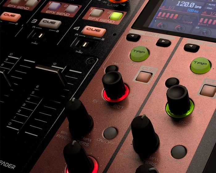 Denon DN-X1700 4-Channel Digital DJ Mixer