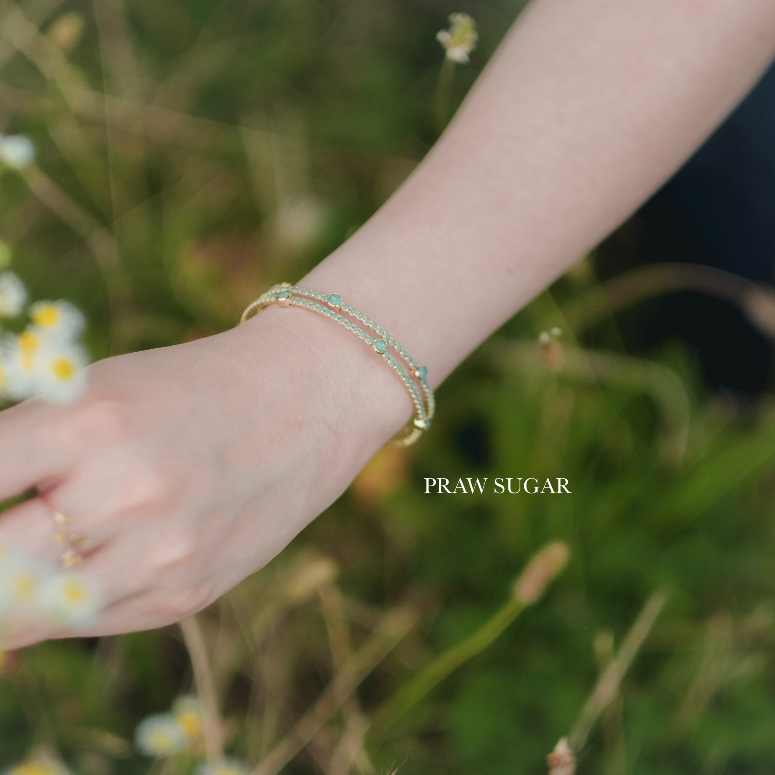 Lovely Mixing Size Pastel Color Bracelet - กำไลคริสตัลสีพาสเทลเม็ดสลับ (มี 5 สี)